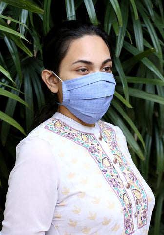 Pleated Woven Fashion Mask