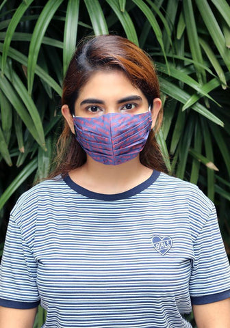 Pleated Woven Fashion Mask